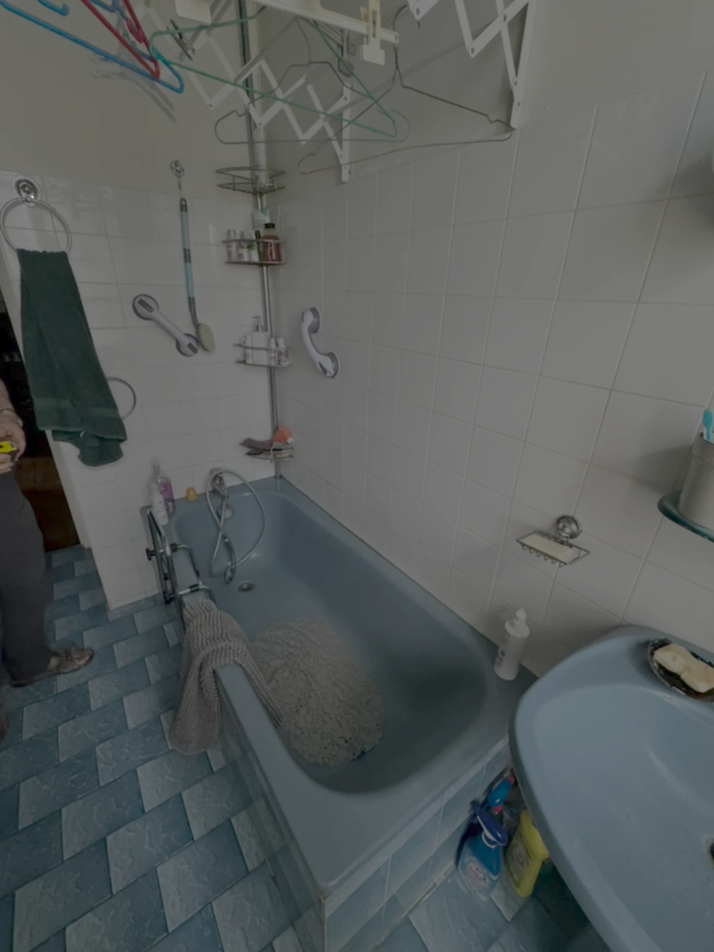 Avant- Rénovation salle de bain Toulouse – Solengo rénovation salle de bain toulouse